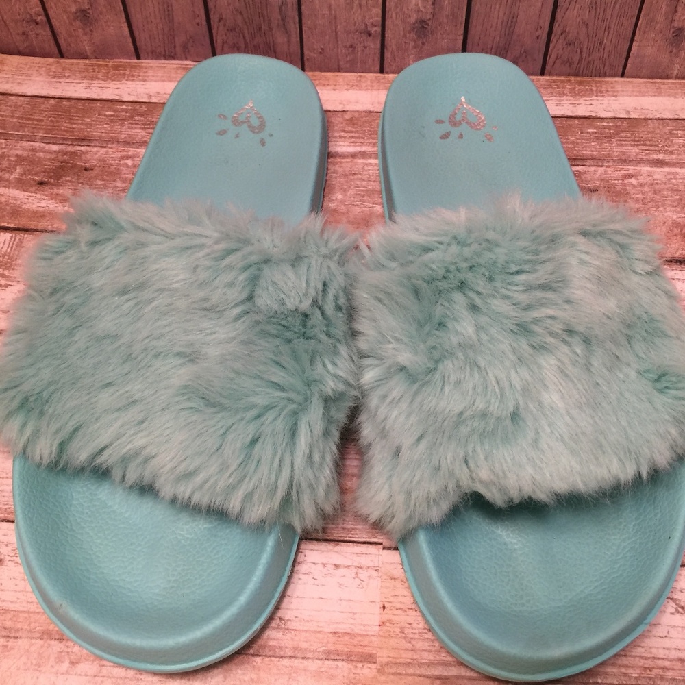 Justice fuzzy flip flop shoes Sz 8 (big girls) - Picture 7 of 7